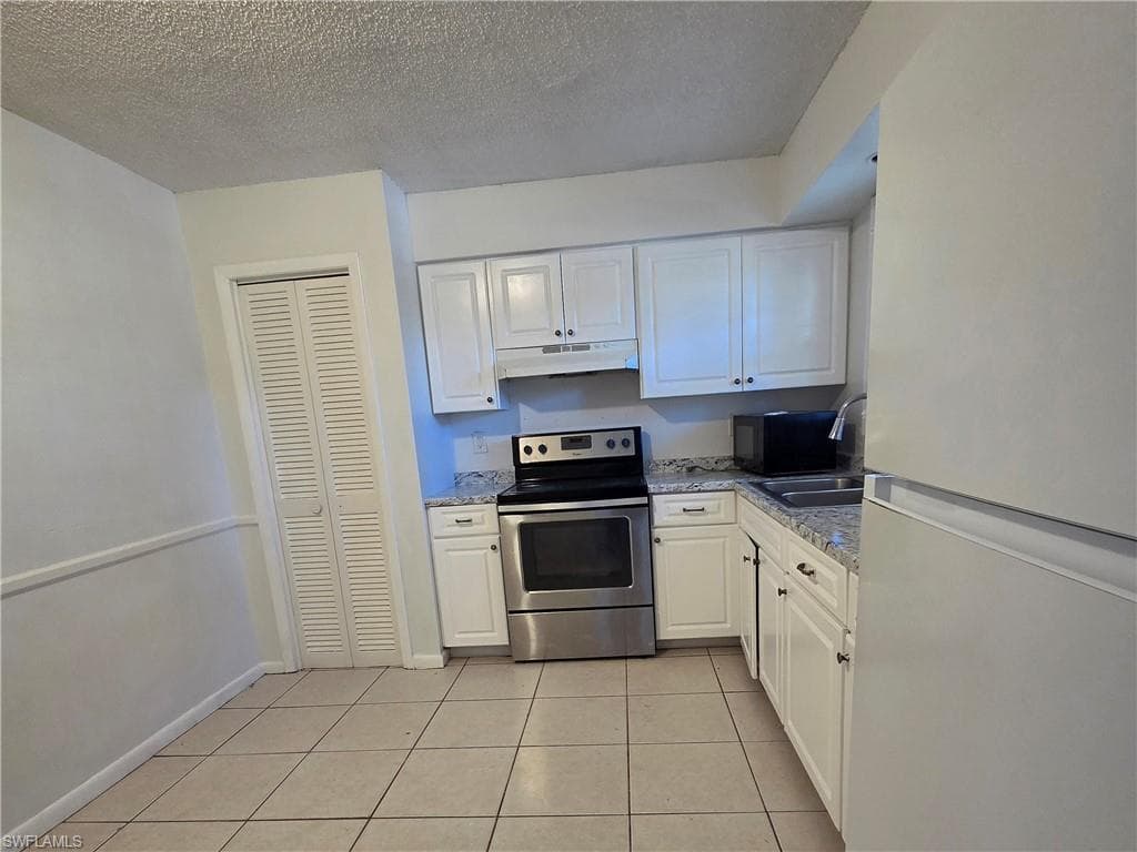 3325 Airport Rd #g7, Naples, photo 2