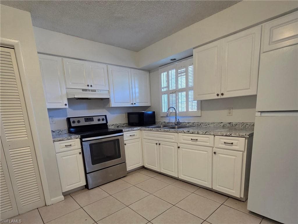 3325 Airport Rd #g7, Poinciana Condo