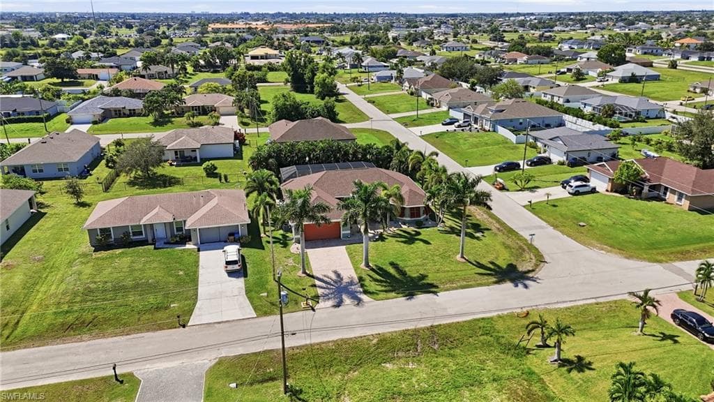 1424 11th St, Cape Coral, photo 3