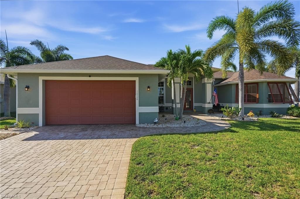 1424 11th St, Cape Coral