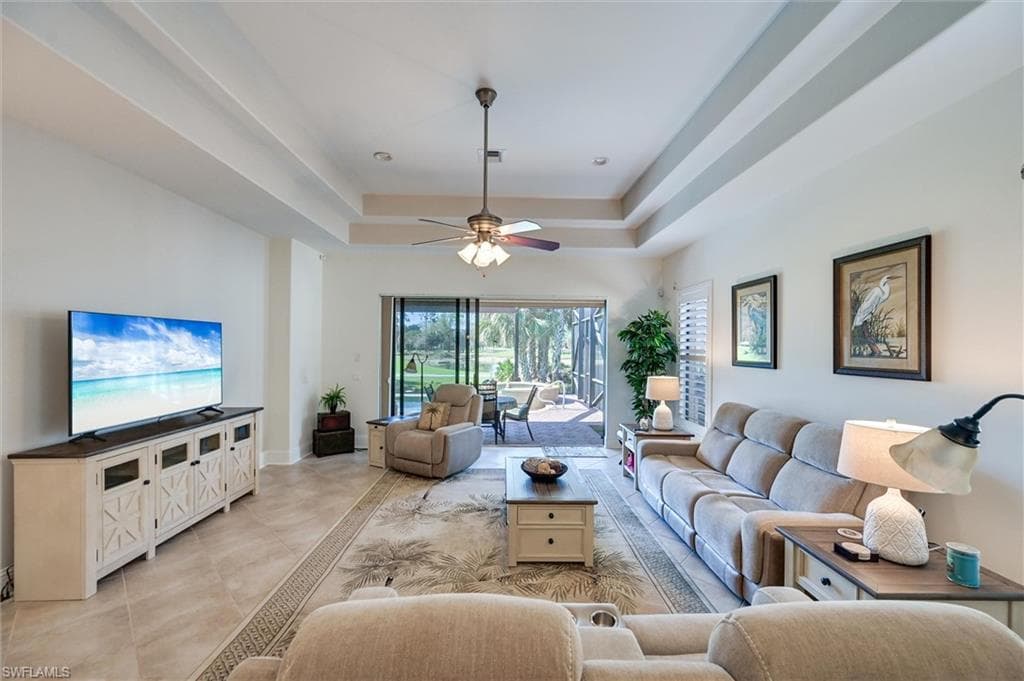7587 Moorgate Point Way, Naples, photo 3