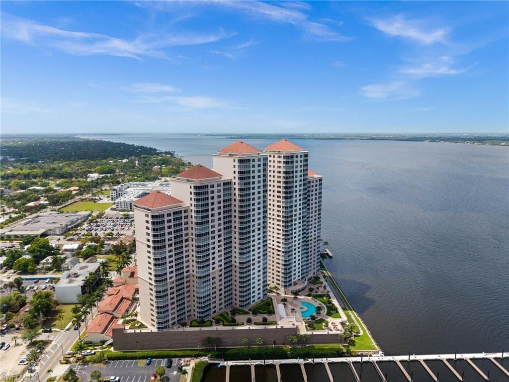 2090 First St #g807, Fort Myers, photo 2