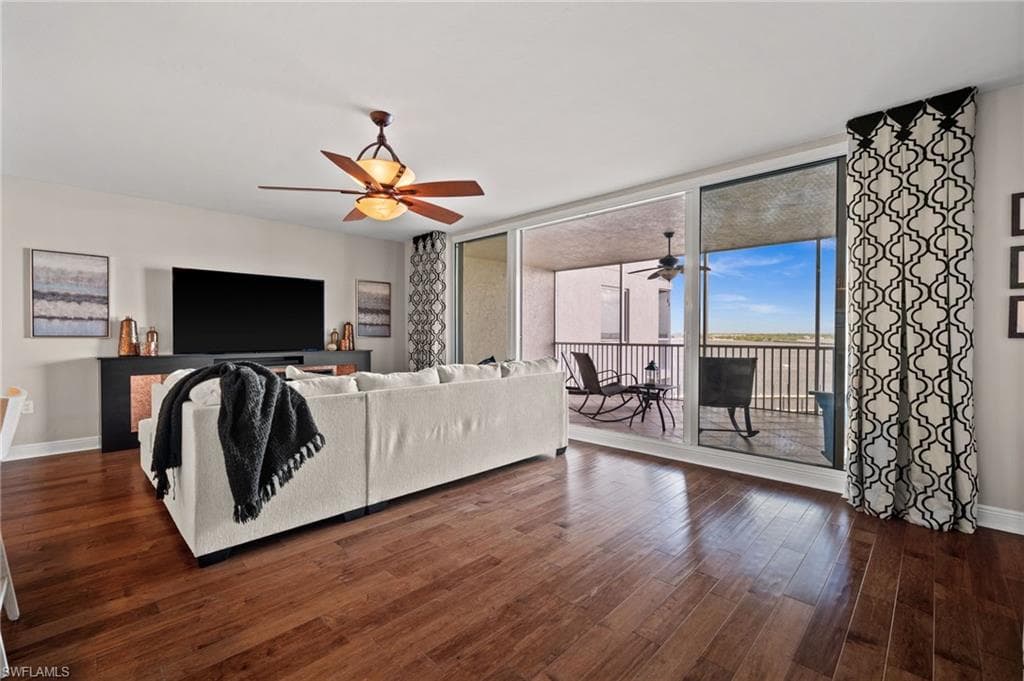 2090 First St #g807, Fort Myers, photo 3