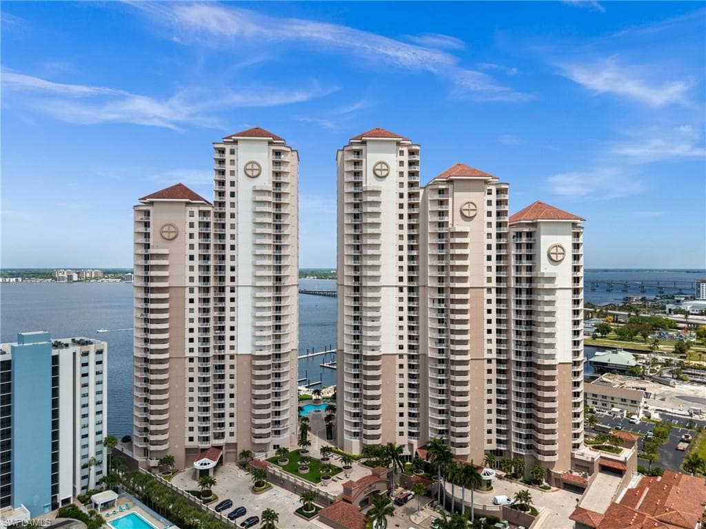 2090 First St #g807, Fort Myers