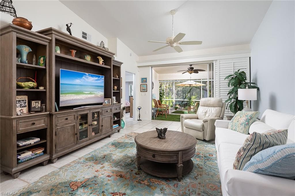 8069 San Vista Cir, Naples, photo 2
