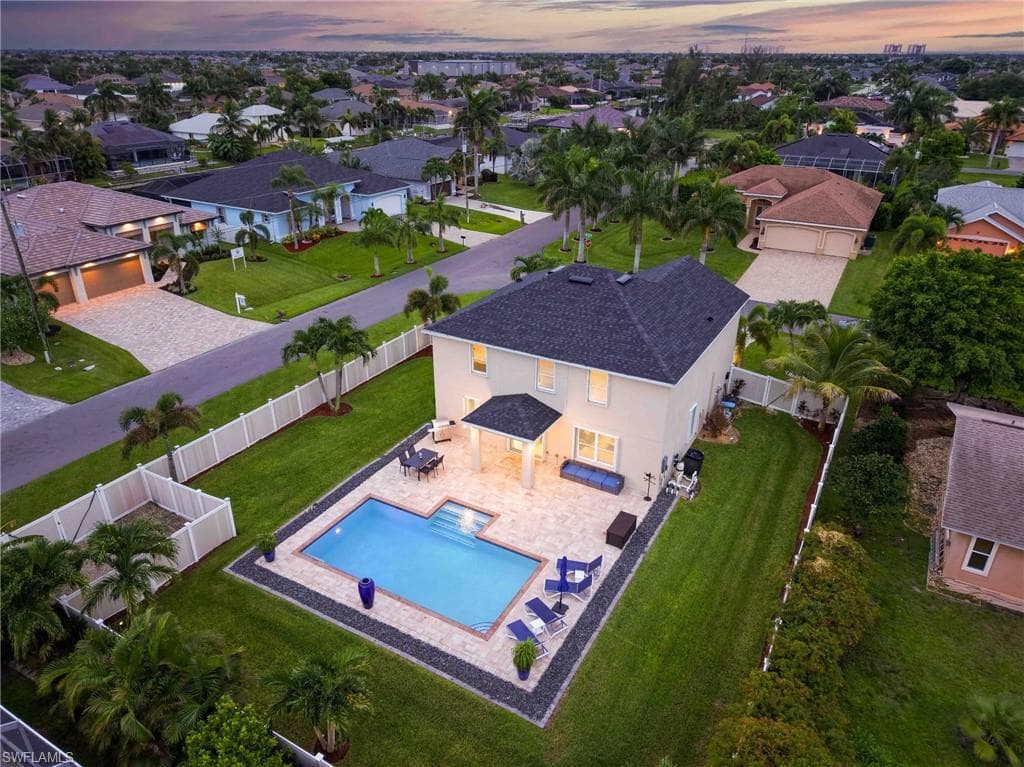 1723 40th St, Cape Coral