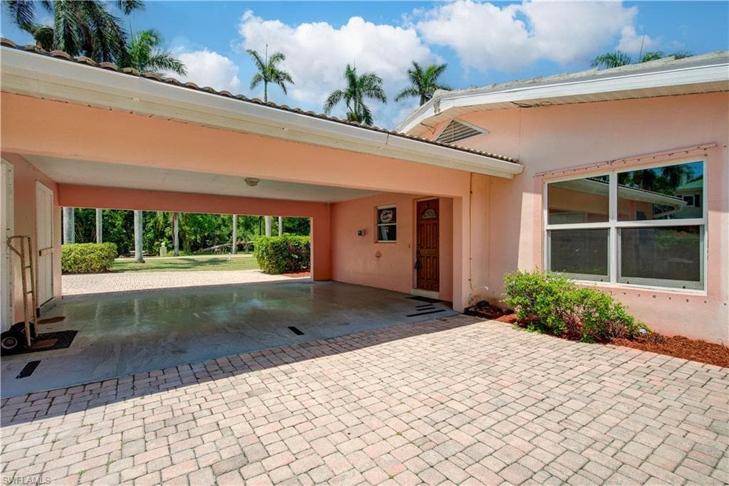 2627 Mcgregor Blvd, Fort Myers, photo 3