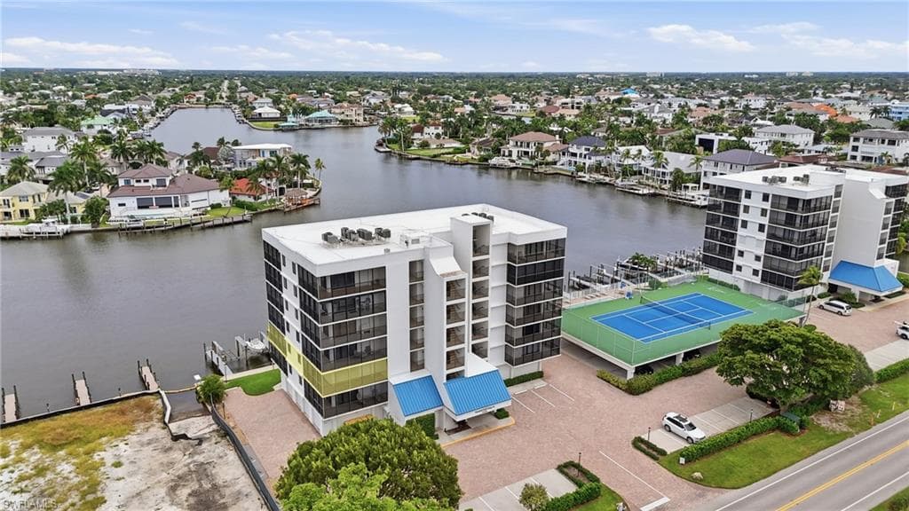 10482 Gulf Shore Dr #221, Naples, photo 2