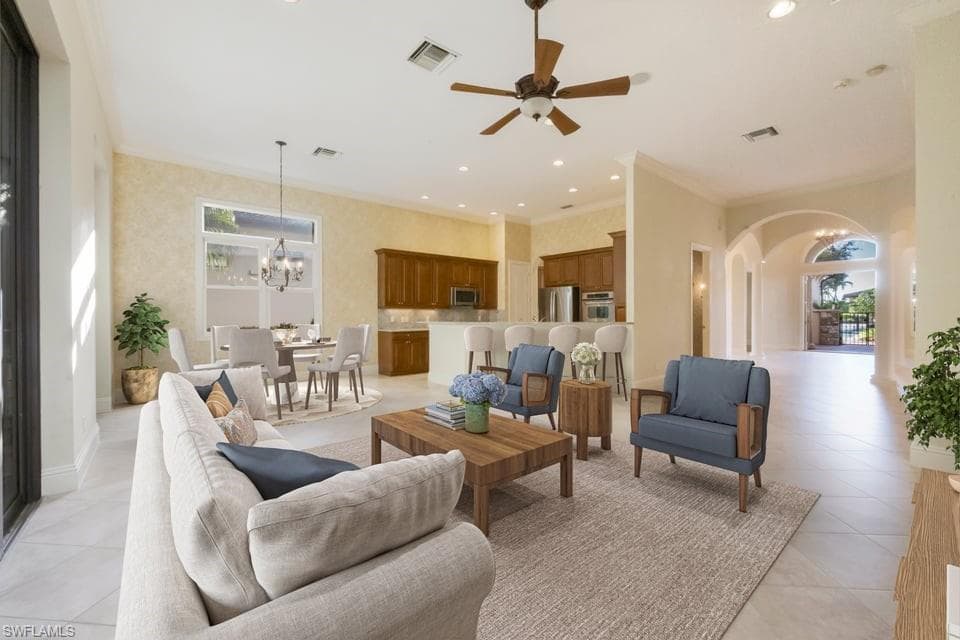 16834 Cabreo Dr, Naples, photo 2