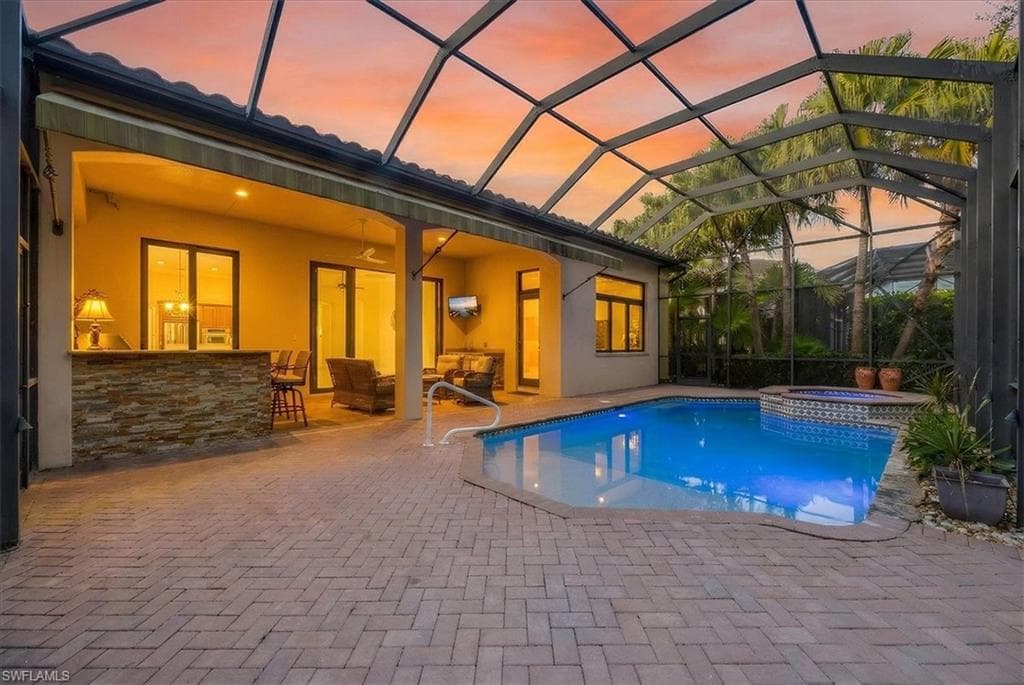 16834 Cabreo Dr, Naples
