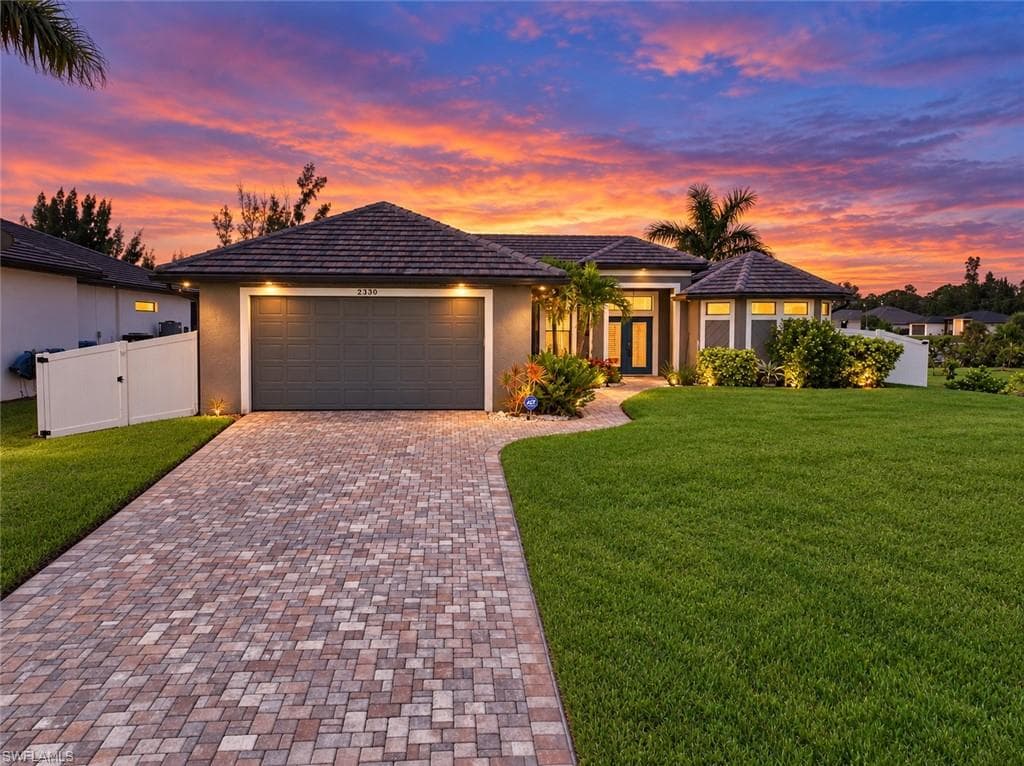 2330 39th Ave, Cape Coral