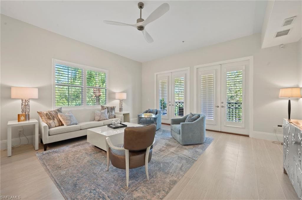 2886 Castillo Ct #103, Naples, photo 2