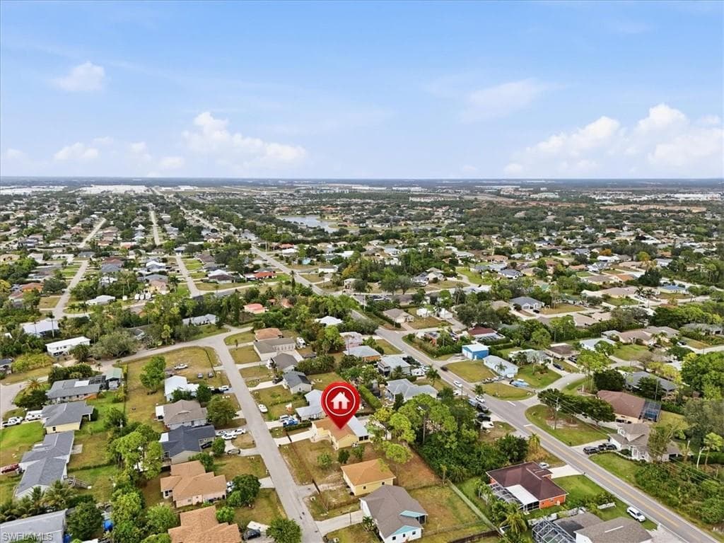 18343 Hawthorne Rd, Fort Myers, photo 2