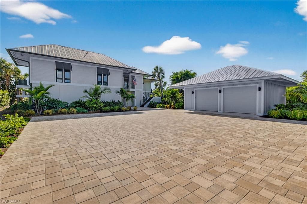 5079 Joewood Dr, Sanibel, photo 3