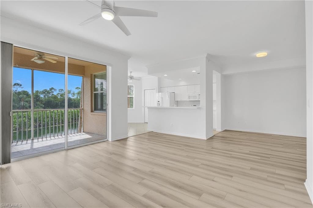 8680 Cedar Hammock Cir #123, Naples, photo 3
