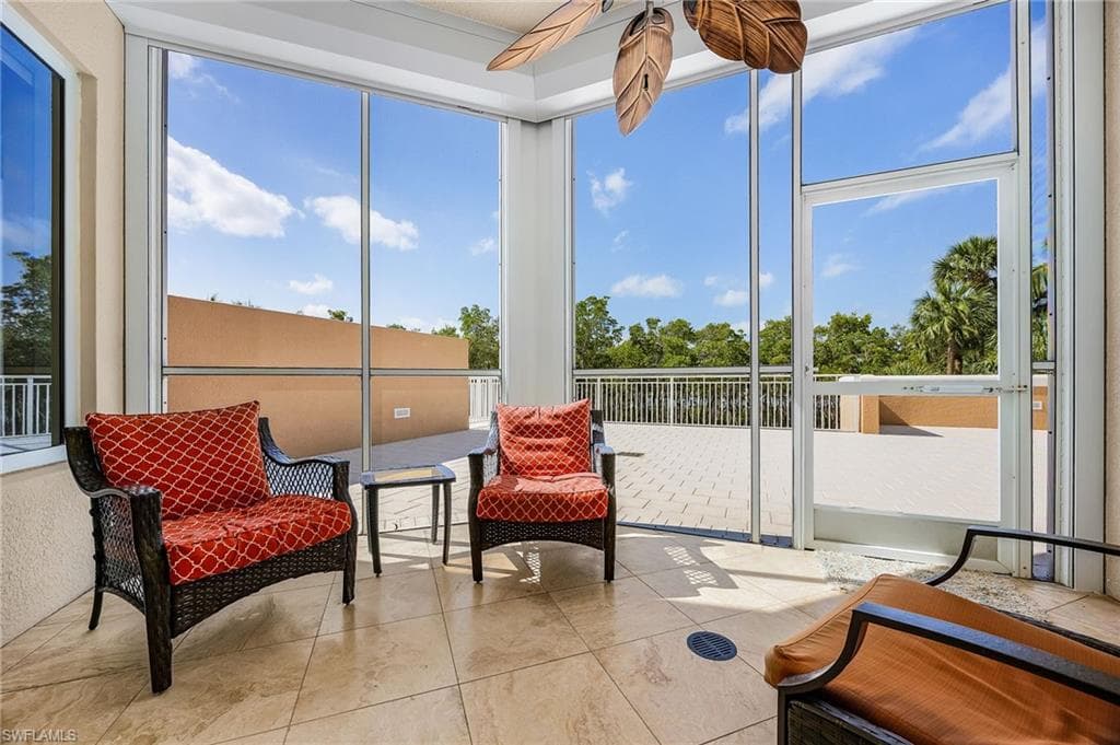 4182 Bay Beach Ln #722, Fort Myers Beach, photo 2