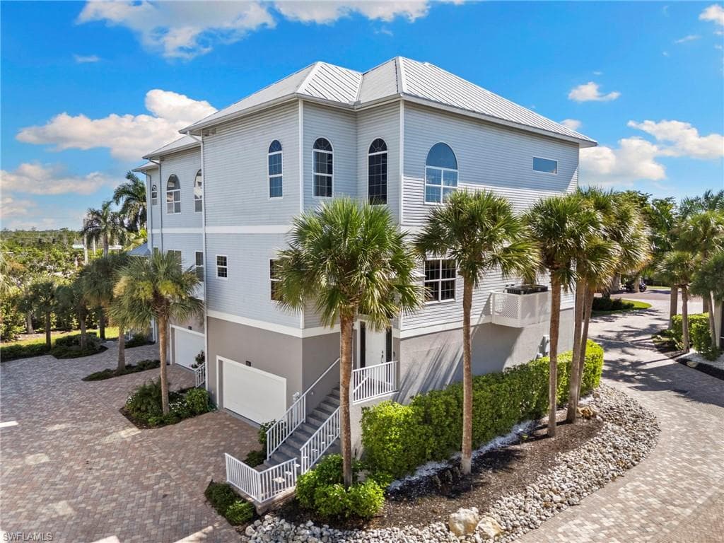 105 Barefoot Cir #24, Bonita Springs, photo 3