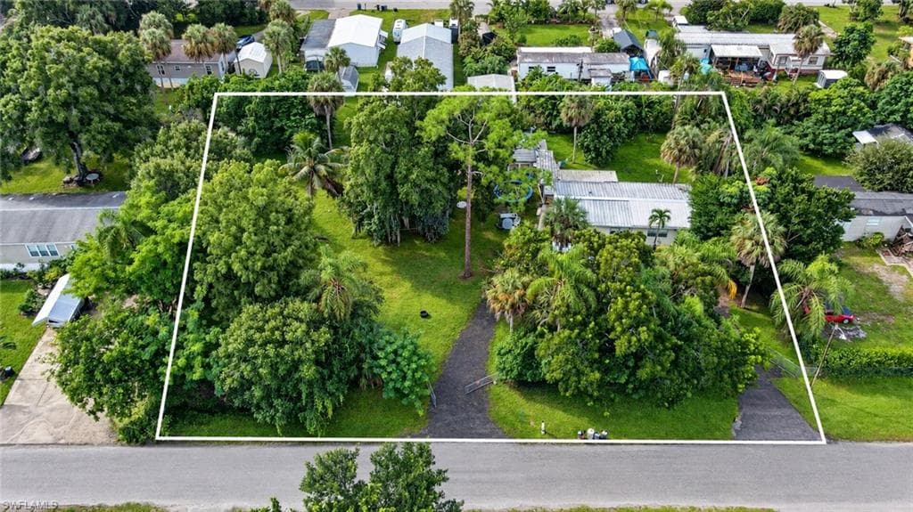 11343 Redbud Ln, Bonita Springs