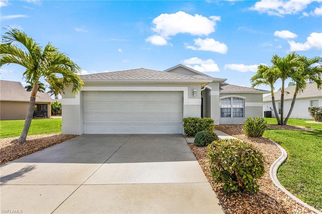 15591 Beach Pebble Way, Fort Myers, photo 2