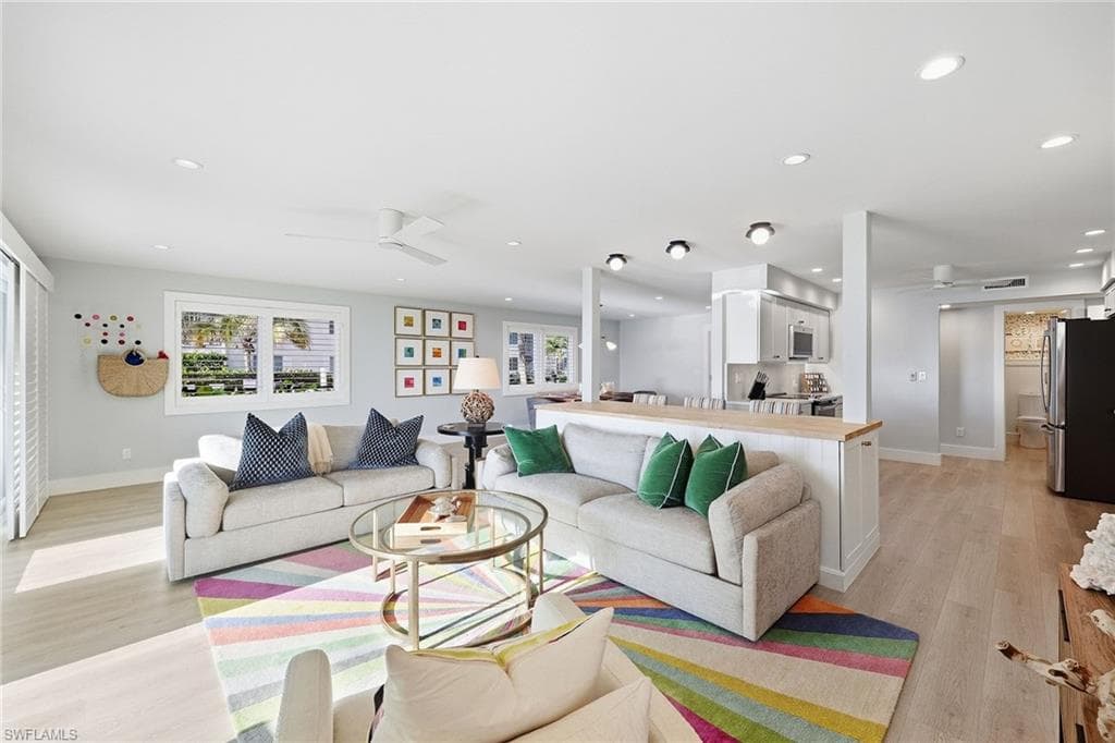 1065 Gulf Shore Blvd #101, Naples, photo 3