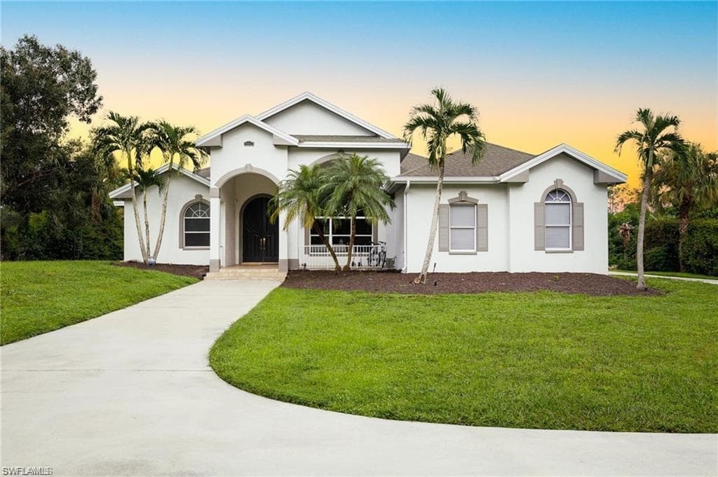 160 Logan Blvd, Naples