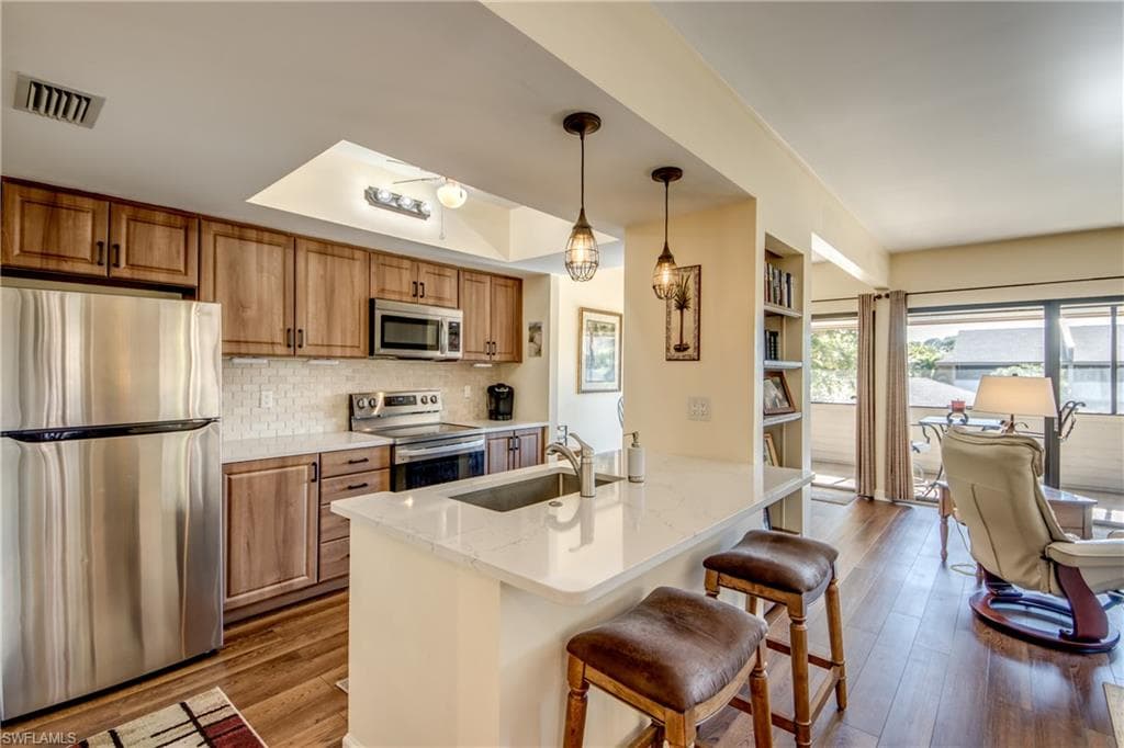 64 4th St #a204, Bonita Springs, photo 2