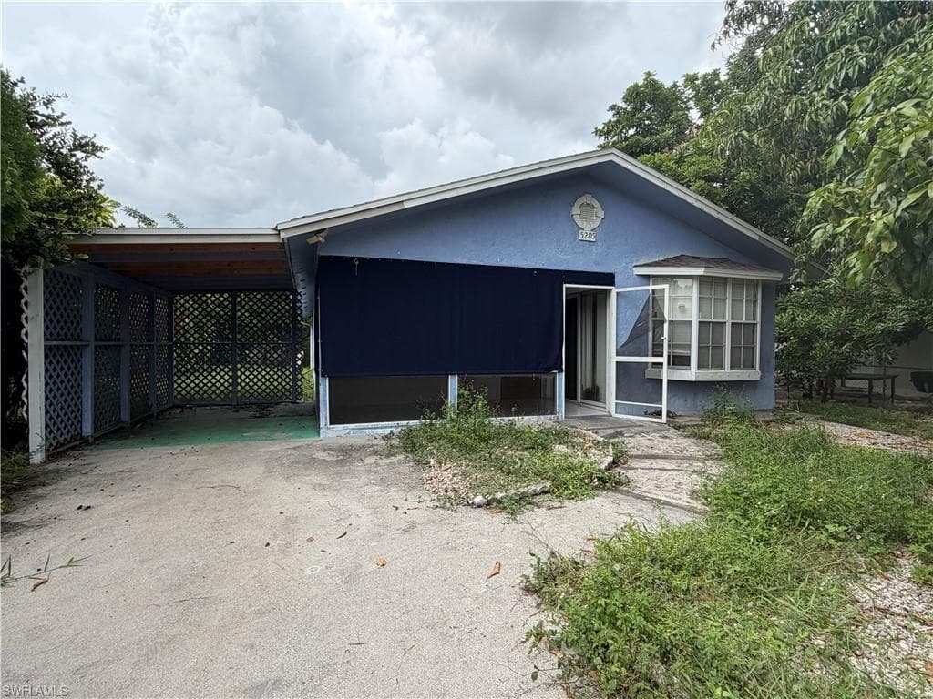 5205 Mitchell St, Naples