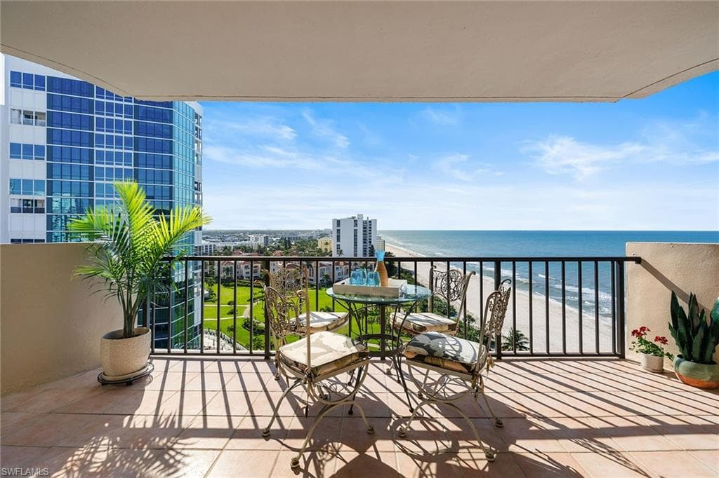 4001 Gulf Shore Blvd #1205, Naples, photo 3