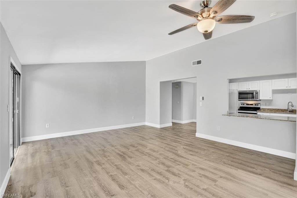 533 Landmark Dr, Naples, photo 2