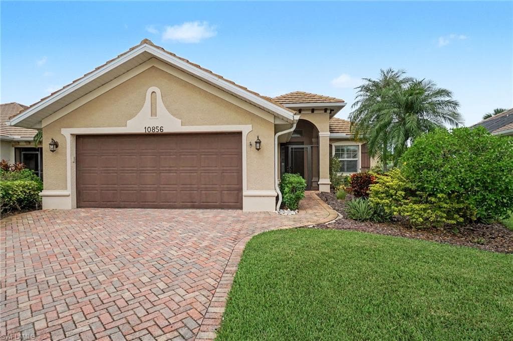 10856 Tiberio Dr, Fort Myers