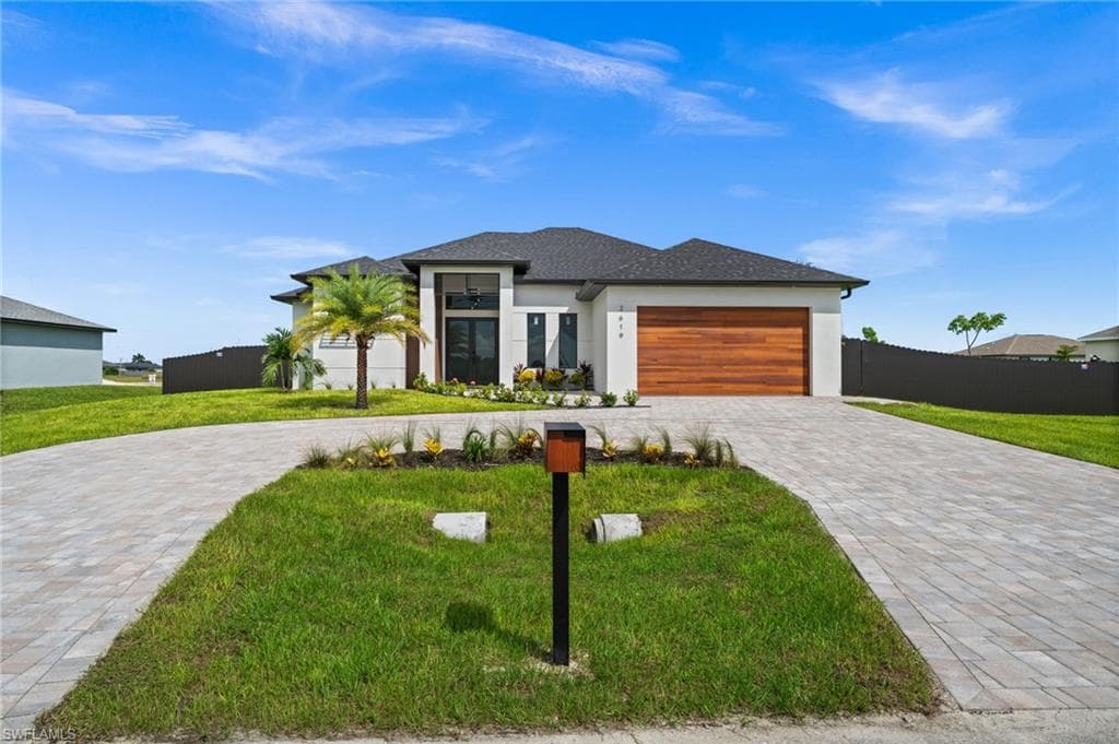 2619 Juanita Pl, Cape Coral, photo 2