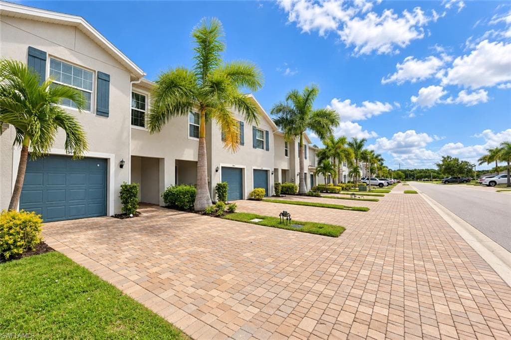 15449 Wildflower Cir, Naples, photo 3