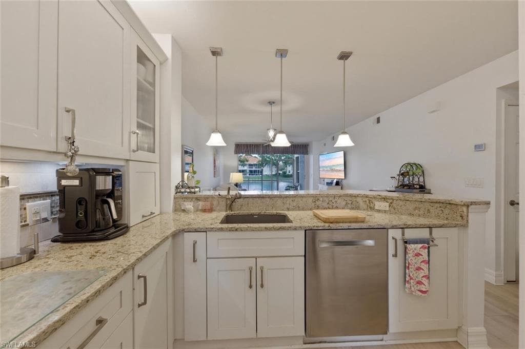 2506 Orchid Bay Dr #z102, Naples