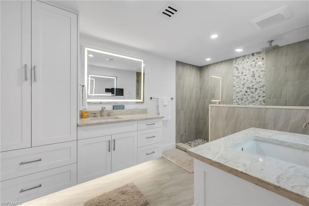 6075 Pelican Bay Blvd #303, Naples