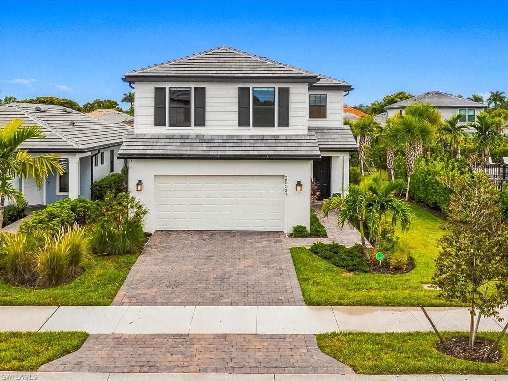 25037 Surf Haven Ln, Bonita Springs, photo 2