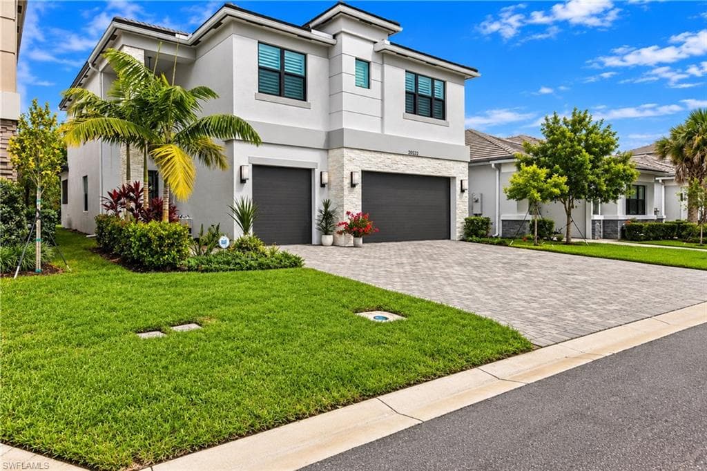 20322 Fair Oak Ln, Estero