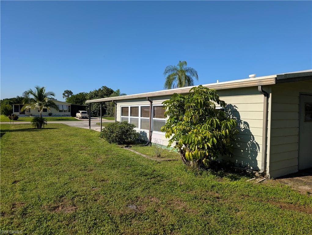 26256 Squire Ln, Bonita Springs, photo 3