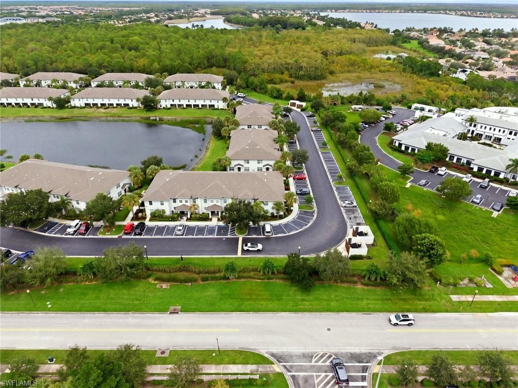9097 Gervais Cir #1808, Naples