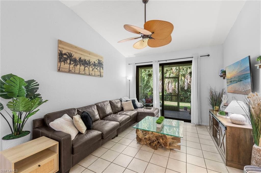 7715 Woodbrook Cir #3402, Naples, photo 2