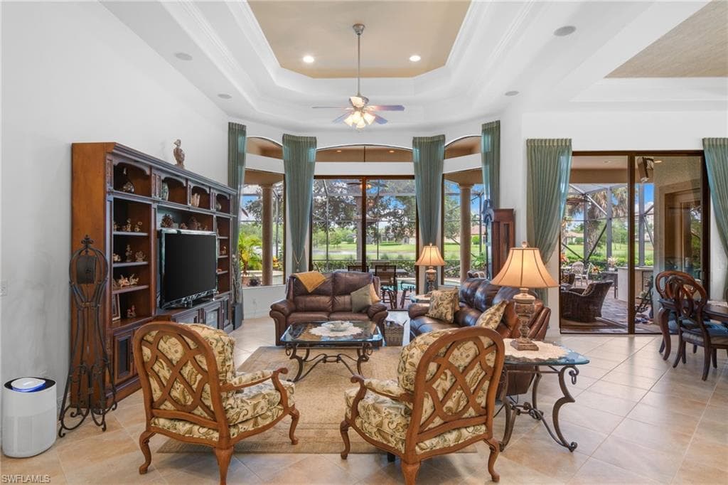 7733 Classics Dr, Naples, photo 3