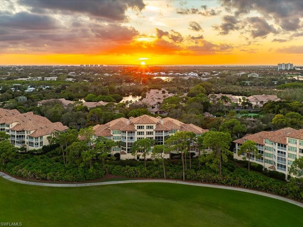26910 Wedgewood Dr #403, Bonita Springs, photo 3