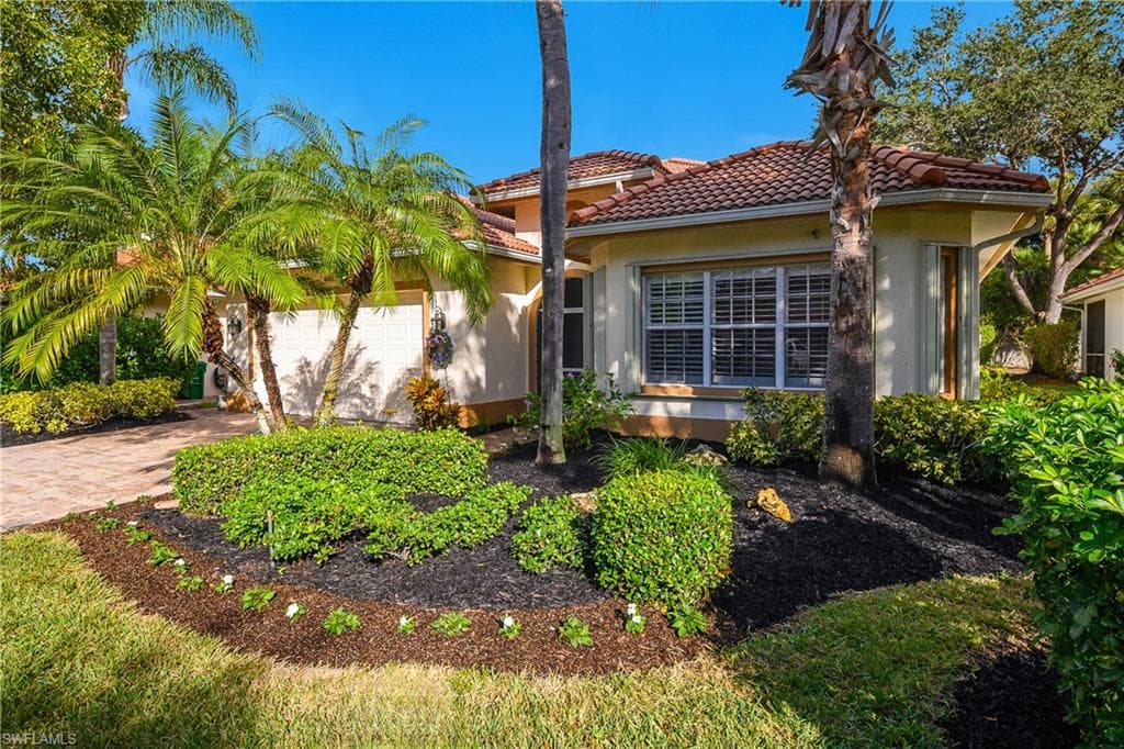 4806 Europa Dr, Naples, photo 2