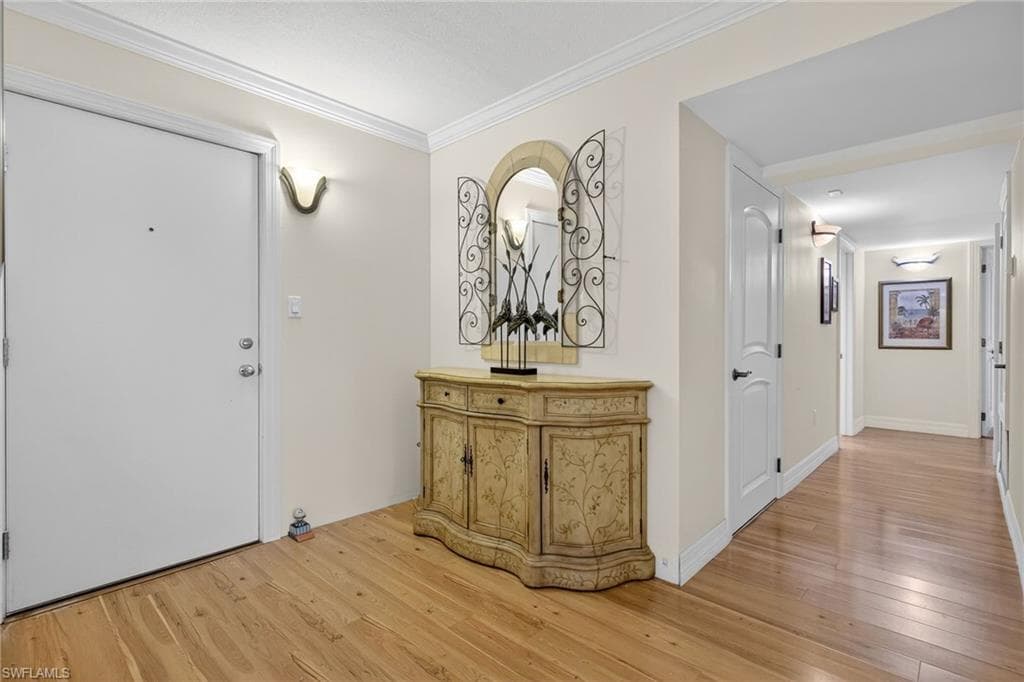 200 Periwinkle Way #232, Sanibel, photo 3