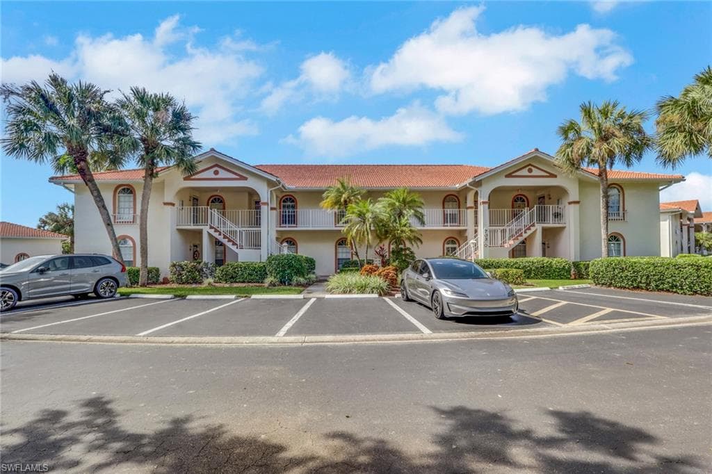 703 Mardel Dr #503, Naples