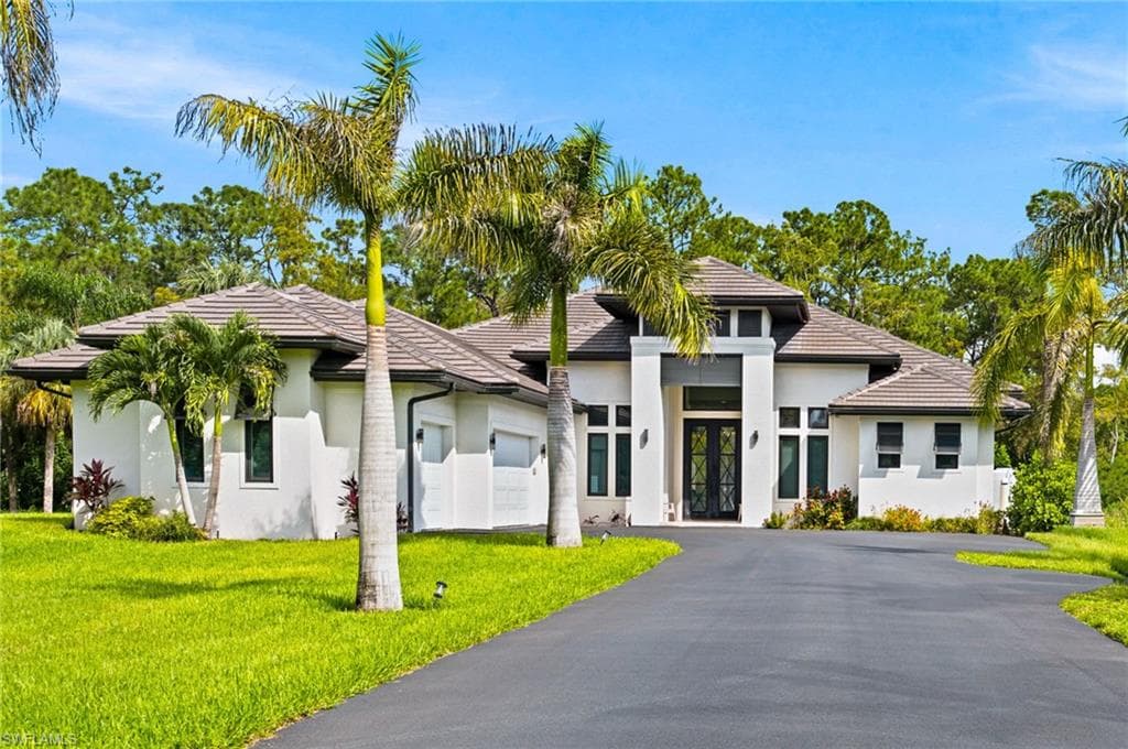 2265 Golden Gate Blvd, Naples