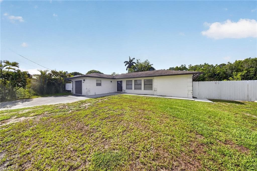 4572 32nd Ave, Naples, photo 2