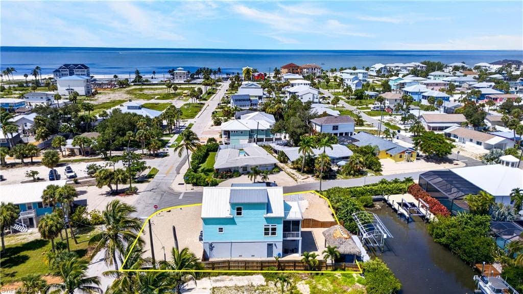 3597 Shell Mound Blvd, Fort Myers Beach, photo 3