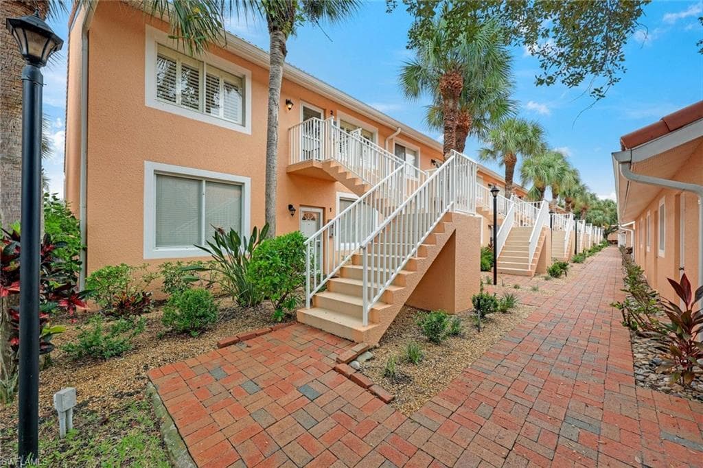 6590 Beach Resort Dr #2, Naples, photo 2