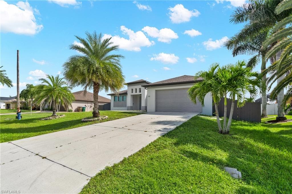 113 38 Pl, Cape Coral, photo 3