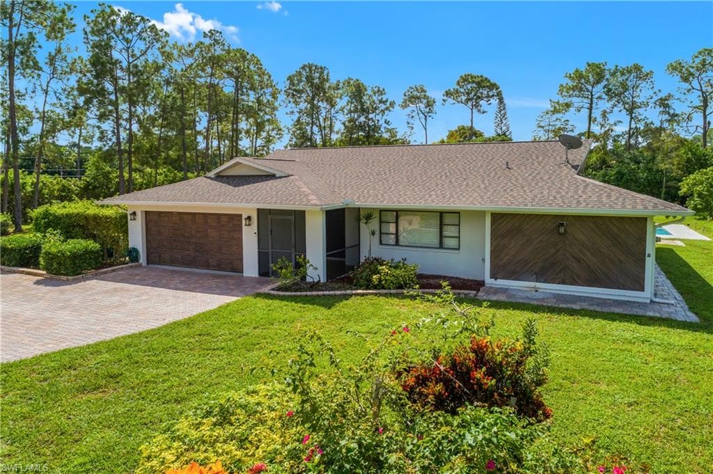 6440 Sable Ridge Ln, Naples